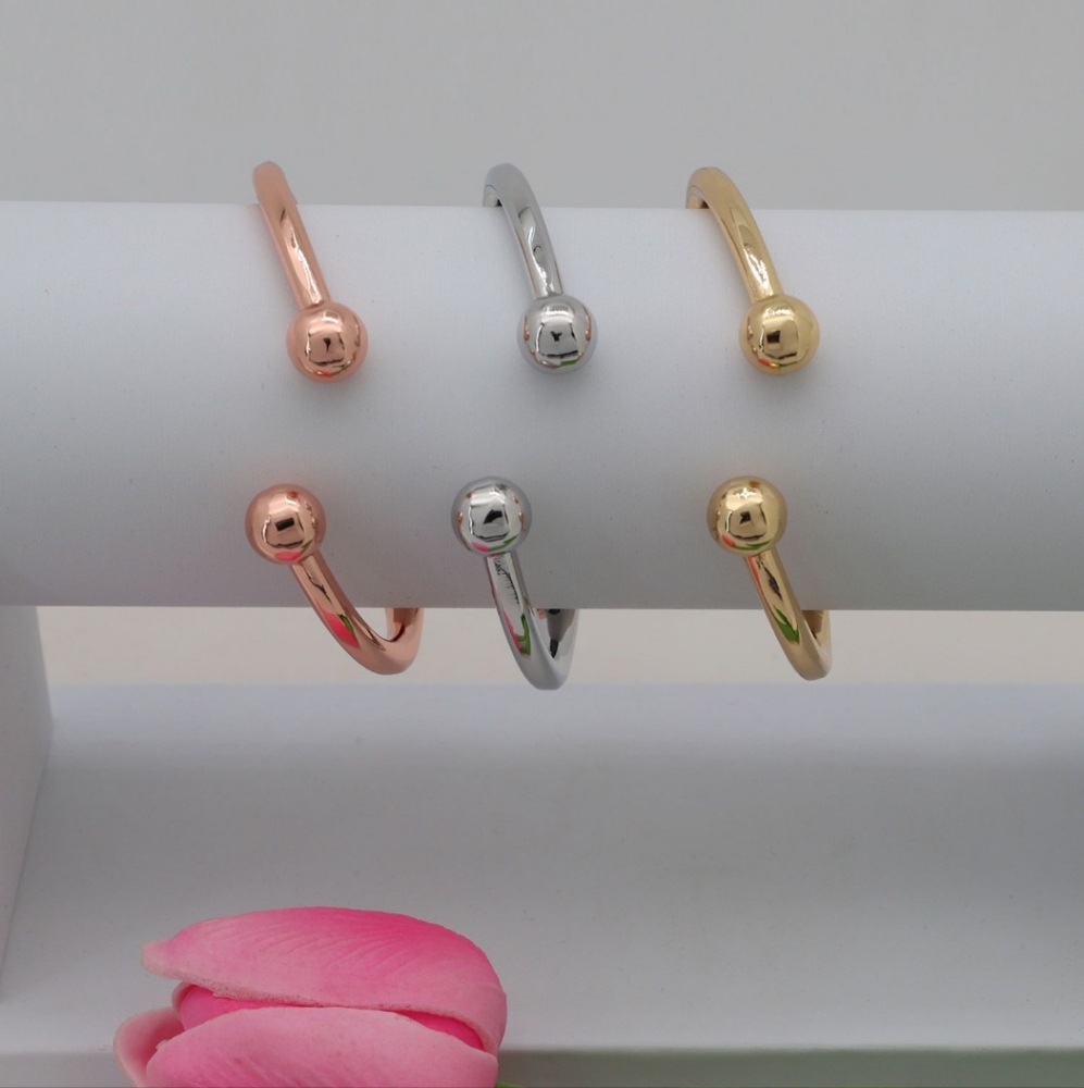 Bangle bracelets - Picture 2 of 2